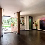 Hotel 104 Art Suites