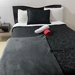ApartaEstudios Bogotá
