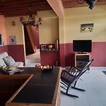 Hostal El Encanto