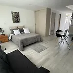 Hermoso apartamento con terraza, excelente ubicación cerca al centro de la ciudad