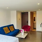 Aparta Estudio Tipo Loft Usaquen / Cozy Loft In Bogota