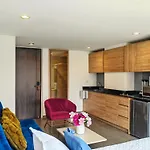 Aparta Estudio Tipo Loft Usaquen / Cozy Loft In Bogota