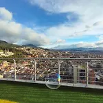 Lujo Urbano: Monserrate A Pasos