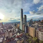 Lujo Urbano: Monserrate A Pasos