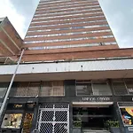(1902A) - Apto en el Corazón de la Ciudad con Vista Única