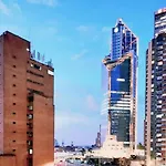 Executive Suites Minutes From The Airport