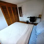 Lovely Private Room In Apartment In Cedritos