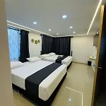 Aero Hotel