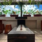 Apartamento Cerca Al Areopuerto Con Terraza