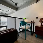Apartamento Acogedor Cerca Al Parque El Virrey