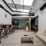 Xliving Host And Rooms