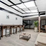Xliving Host And Rooms