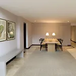 Stylish Retreat In Zona G Comfort Awaits 204