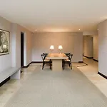 Stylish Retreat In Zona G Comfort Awaits 204