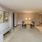 Urban Charm Your Zona G Escape Awaits 501
