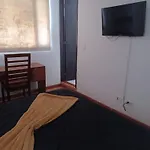 Room In Guest Room - Nice Room Very Comfortable