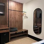 Hotel Continental Byhours