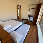 Trendy Artist Loft - Unique Stay Chicago Style