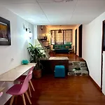Kuyay Yachi Hostel