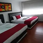 Hotel Feria Nova