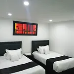 Crown Park Hotel