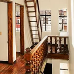Hostal Agora Palermo