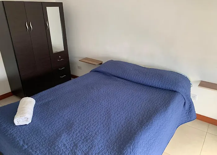 Apartamento cerca del CC Titan Plaza