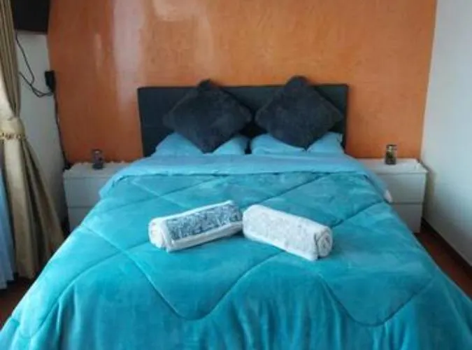 Hermosa Habitación cerca al aeropuerto