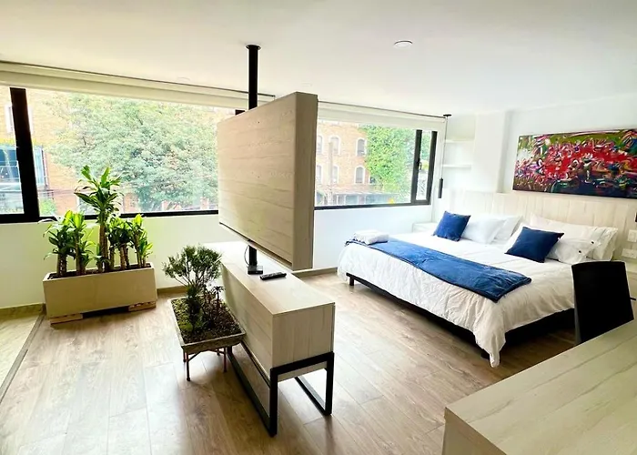 Siute Grande Y Luminosa Con Jacuzzi Zona T