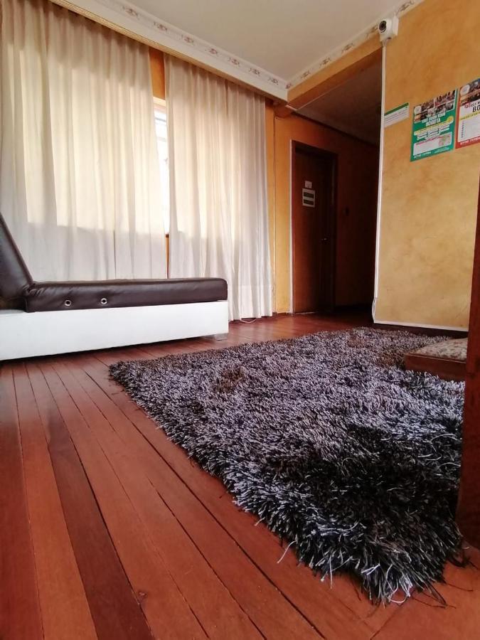 Hostal Casa Maka Maka *