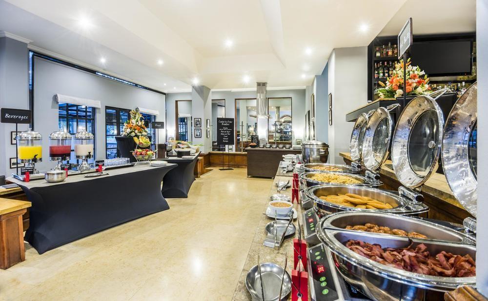 Embassy By Hilton - Rosales Hotel