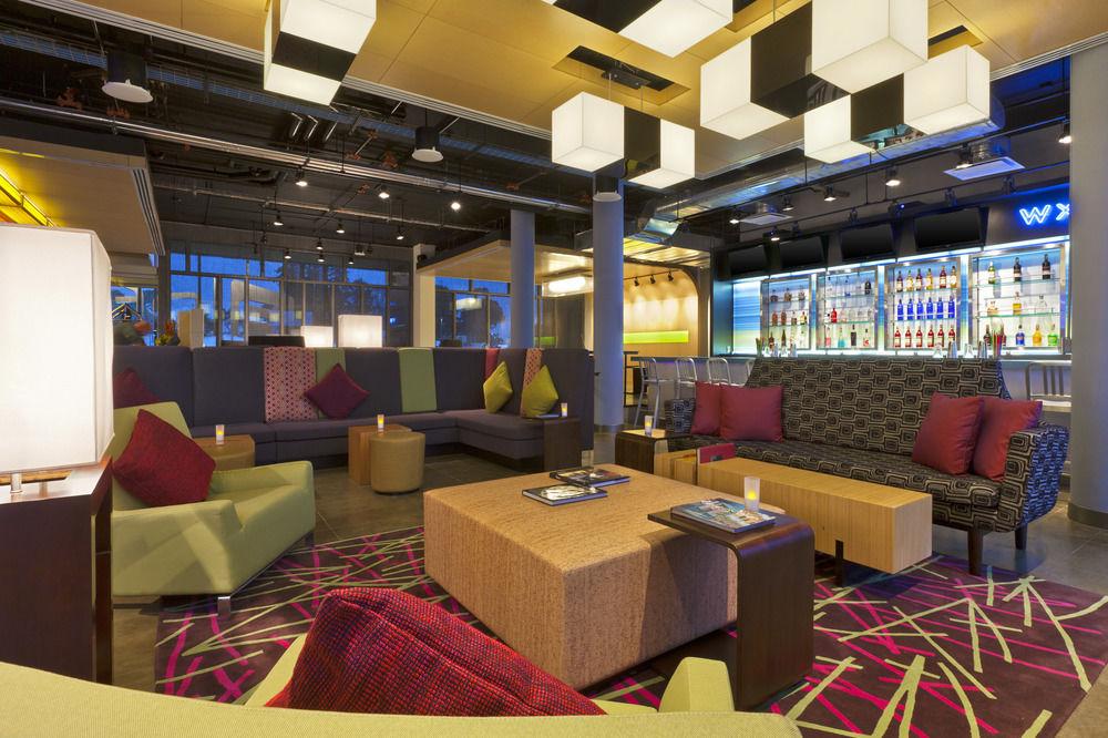 Aloft Airport Bogotá