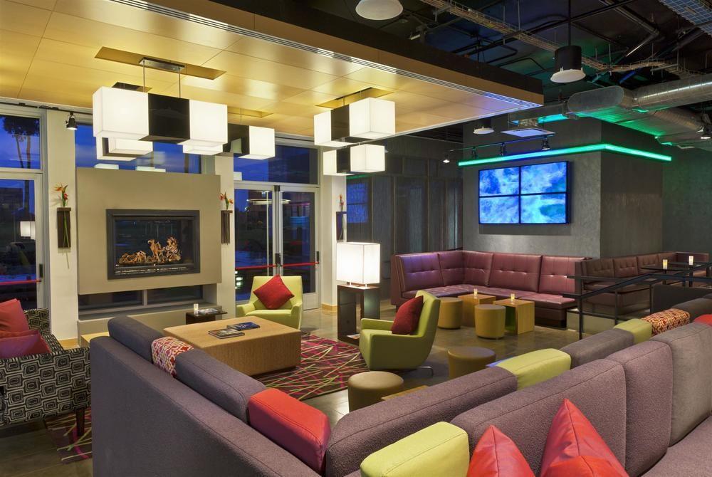 Aloft Airport Hotel Bogotá