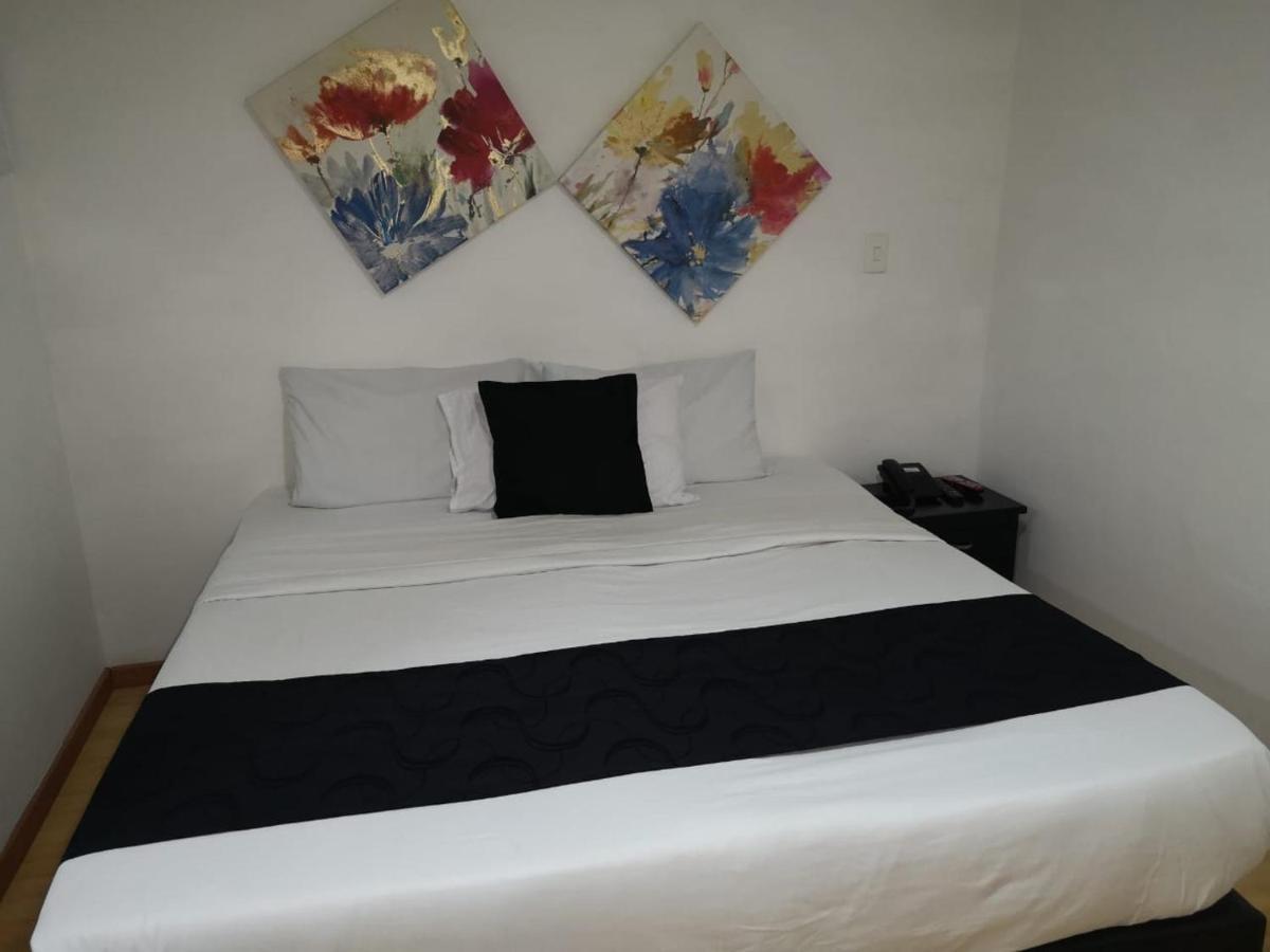 Hotel Santiago Plaza