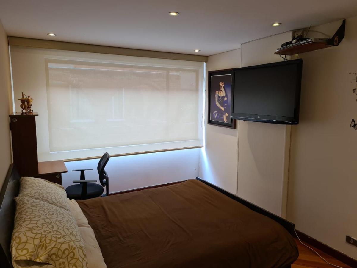 Tu Hogar Cerca A La Zona T Habitación en casa particular *