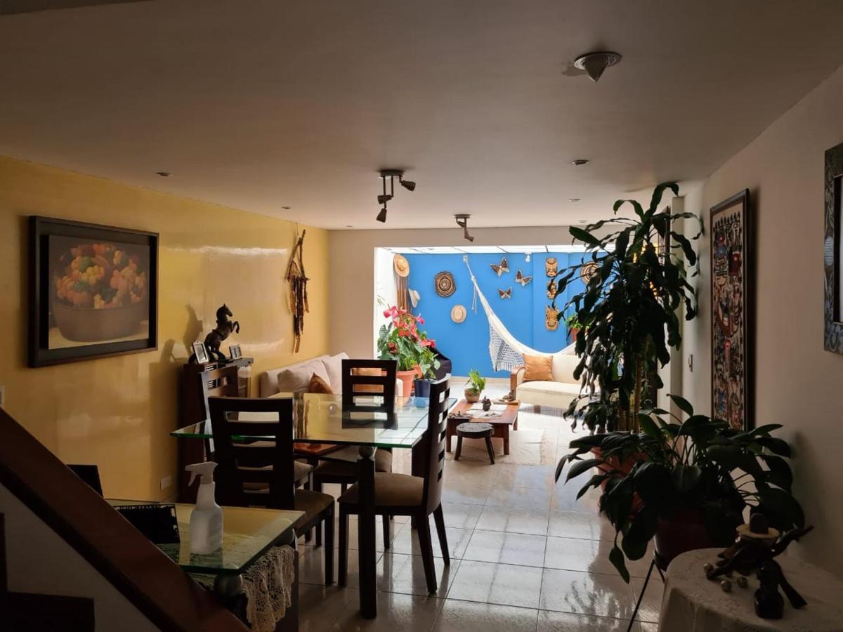 Habitación en casa particular Tu Hogar Cerca A La Zona T Bogotá