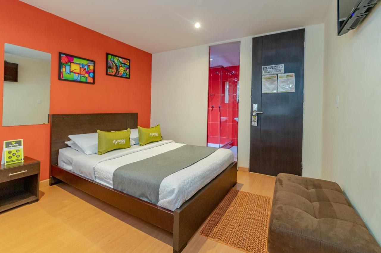 Ayenda Titán Jj 1075 Hotel *