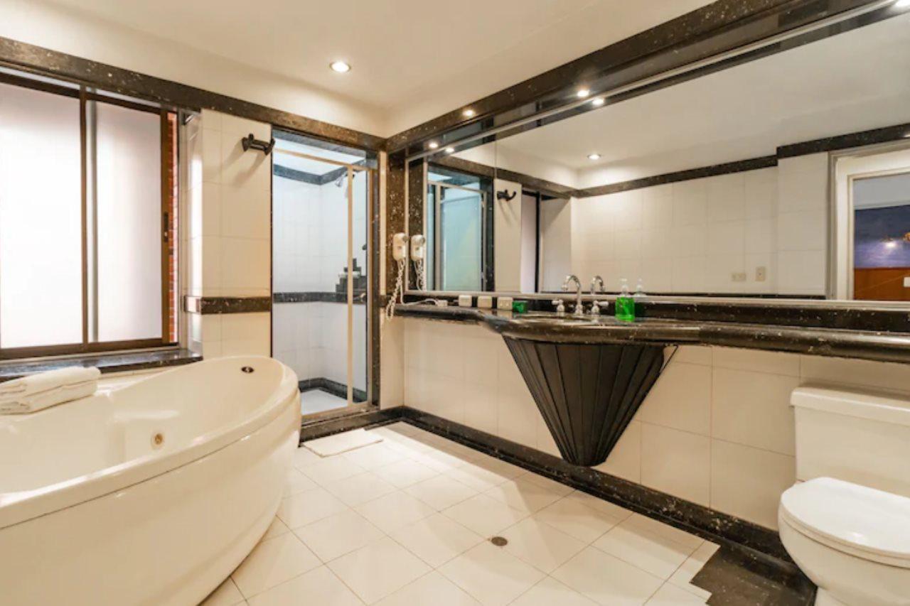 Hotel Gio Parque 93 4*