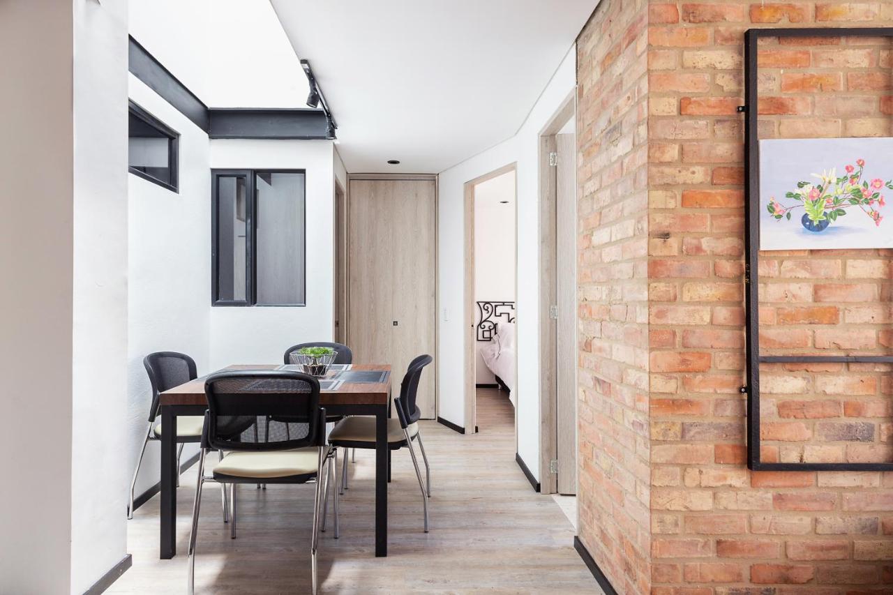New Cozy 2 Bed 2 Bath In Central Location! * Bogotá
