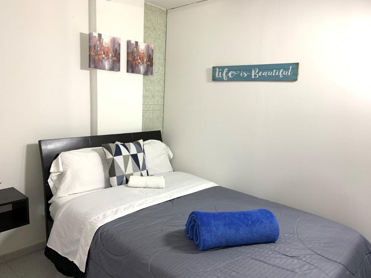 ApartaEstudios Bogotá