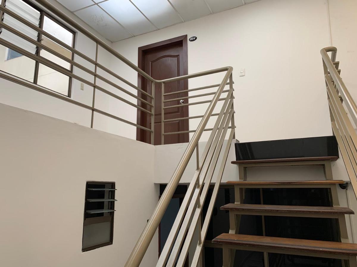 Hotel Pasajero Suites, Corferias 3*