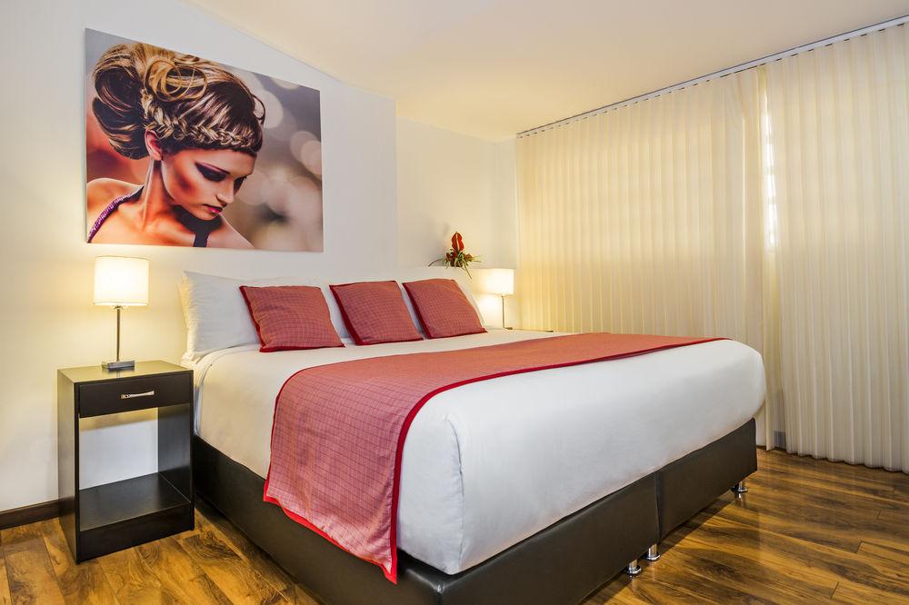 Sheridan Corferias Hotel