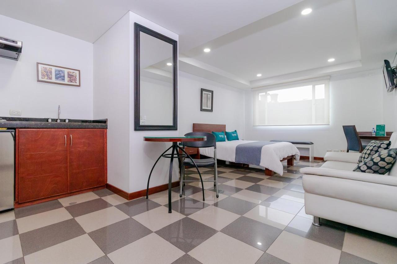 Ayenda 1043 Kafir 4*