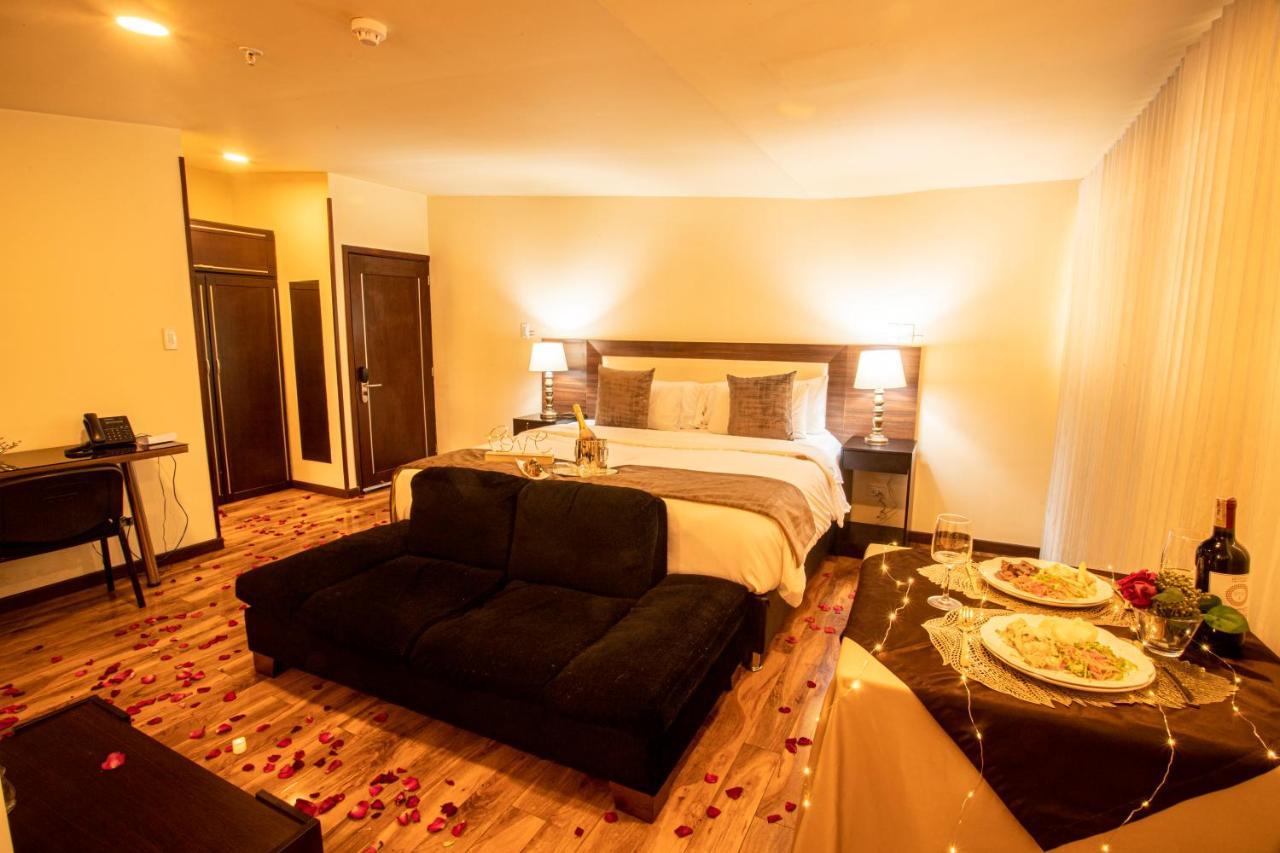 Sheridan Corferias Hotel 3*