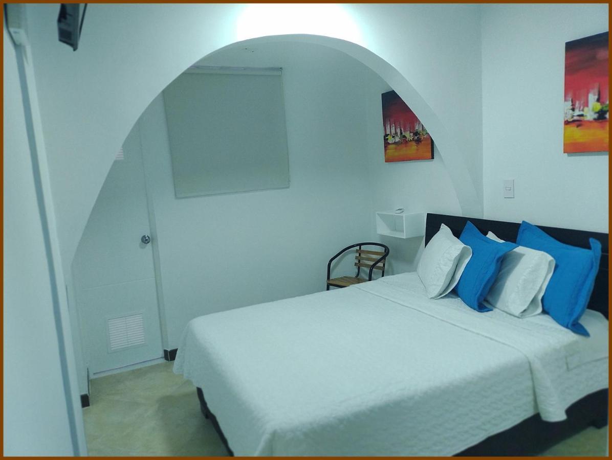 Colombia At Hotel 2*
