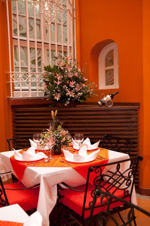 Hotel Ambar