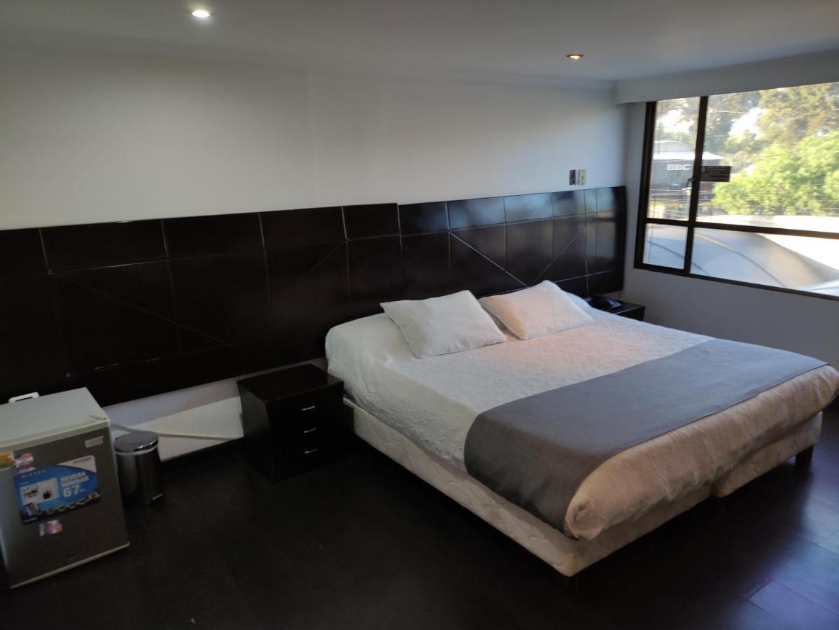 Ejecutivo Av La Esperanza Hotel Bogotá