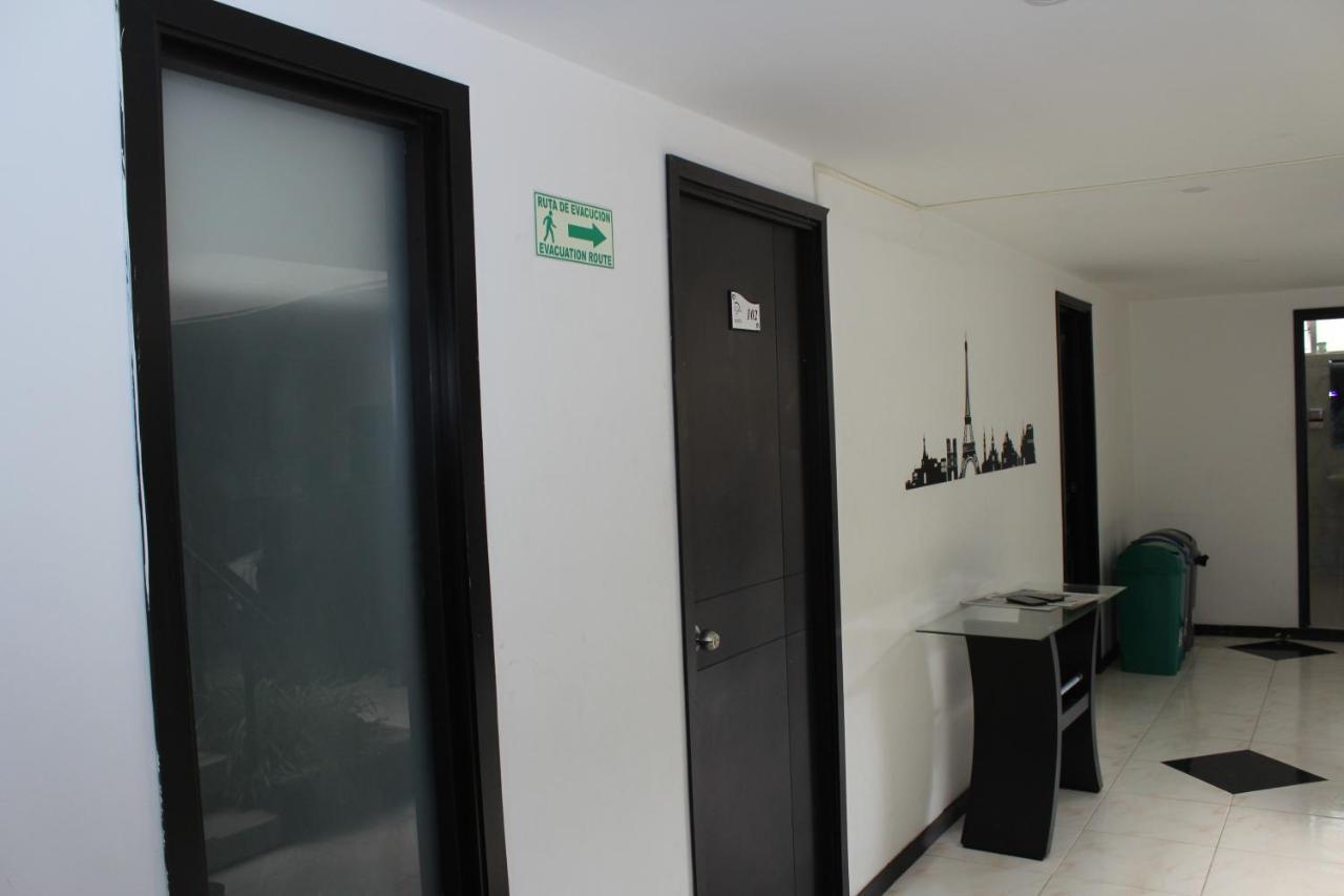 Dorado Plaza Hotel 3*