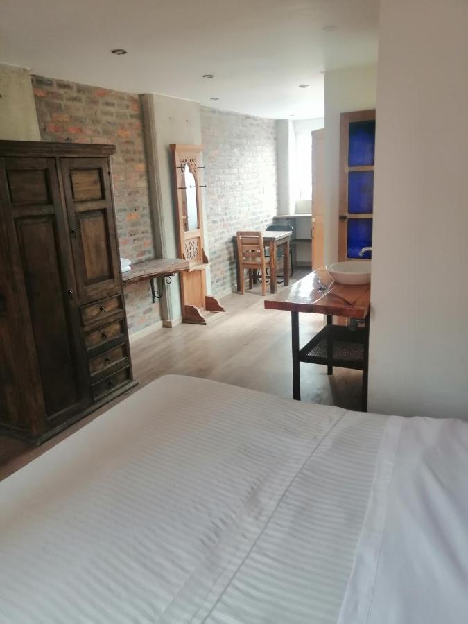 Casa Andromeda Pensión *