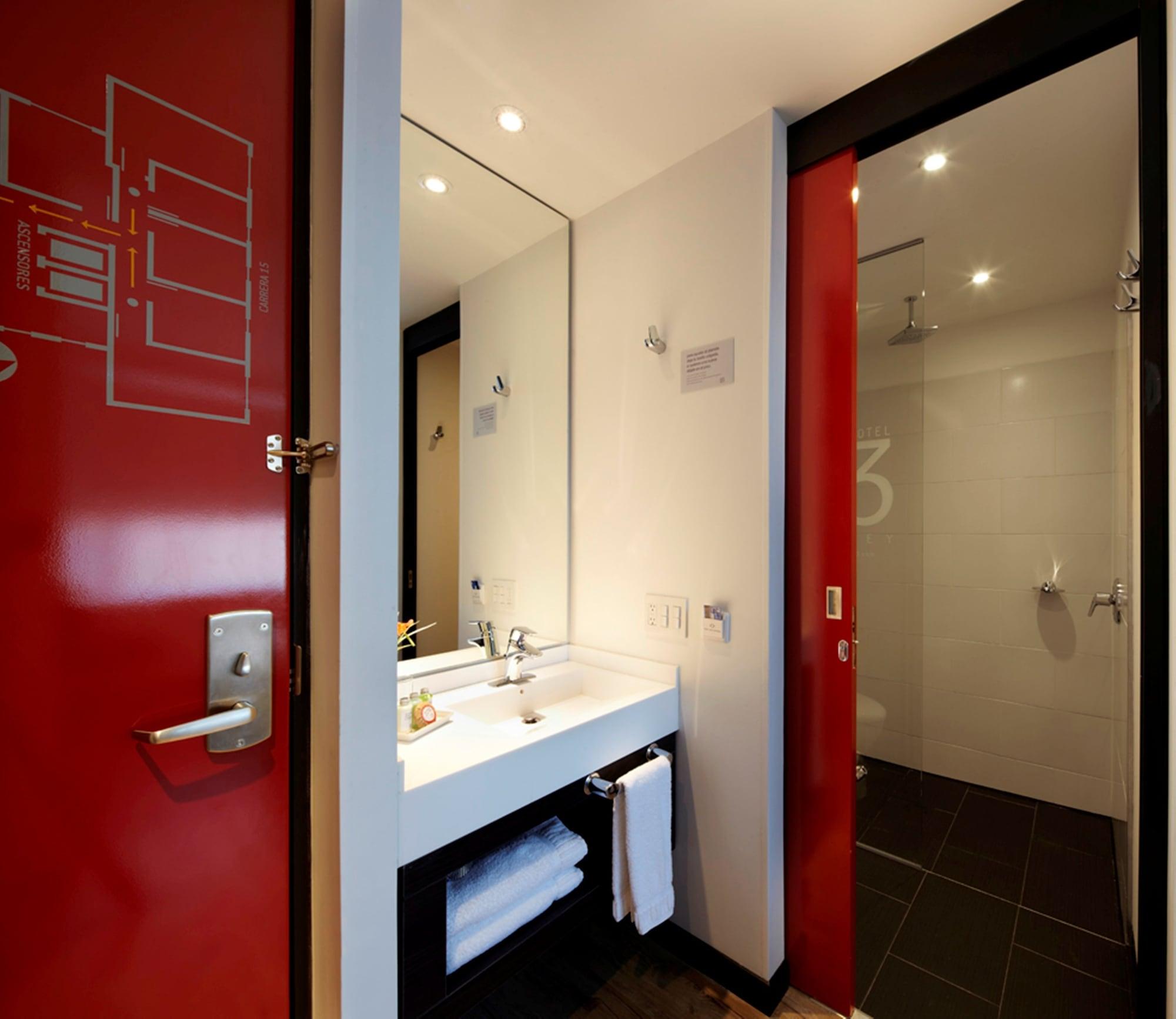 Hotel B3 Virrey 4*